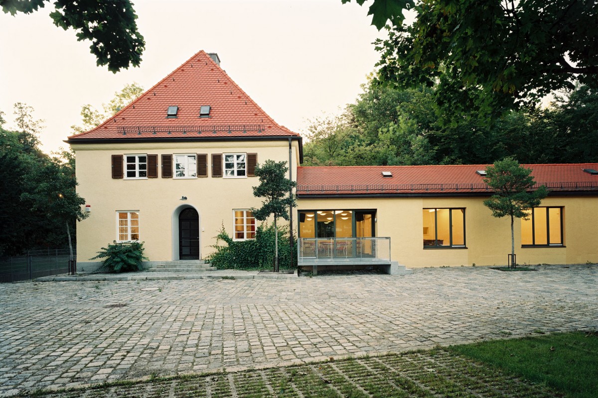 Referenz Jugendfreizeitstätte am Glockenbach Foto Gebäude